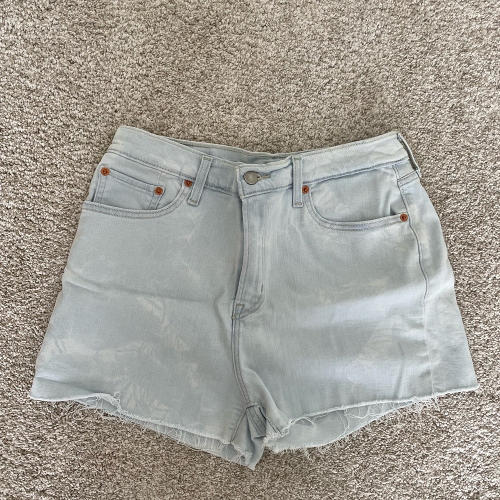 Levi High Rise Shorts